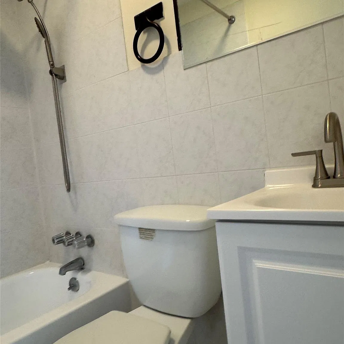 Studio, 1.0 bath, 600 sqft, $1,850 — Photo 3
