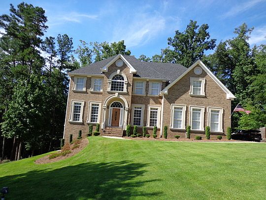2nd image of 11 Bamboo Grove Ct