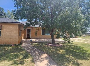 1420 Watts Ave, Ralls, TX 79357