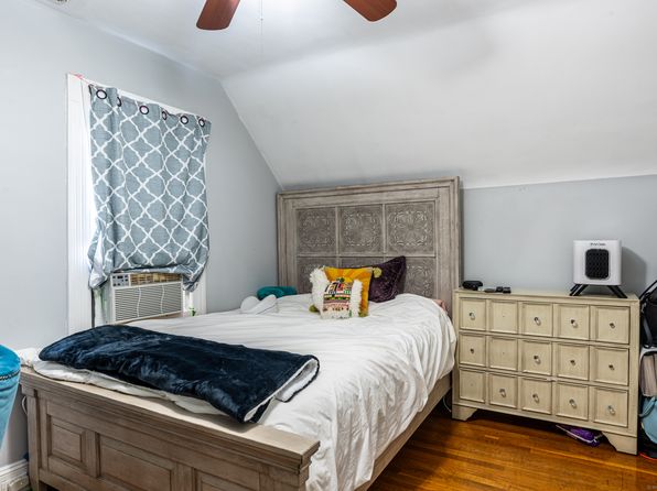 bridgeport-connecticut-2054938373 picture