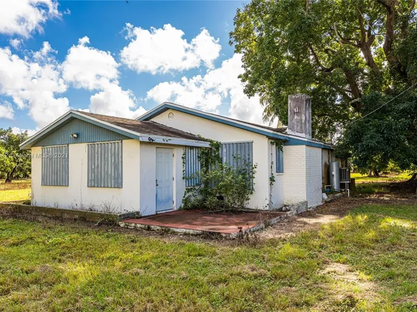 20040 SW 248th St, Homestead, FL 33031