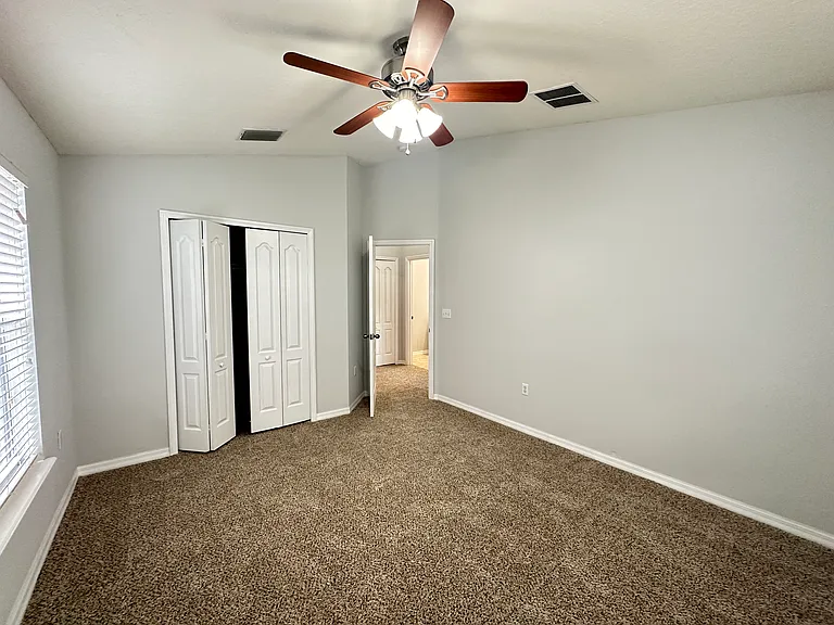6768 Breezy Palm Dr — Photo 15