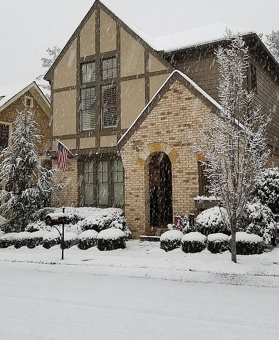 2nd image of 246 Fowler St