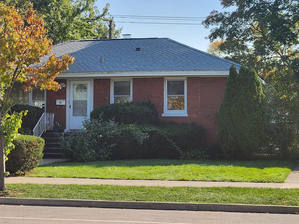 2nd image of 3851 Howard St