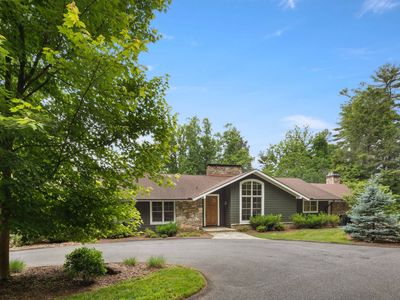 85 Forest Rd, Asheville, NC, 28803