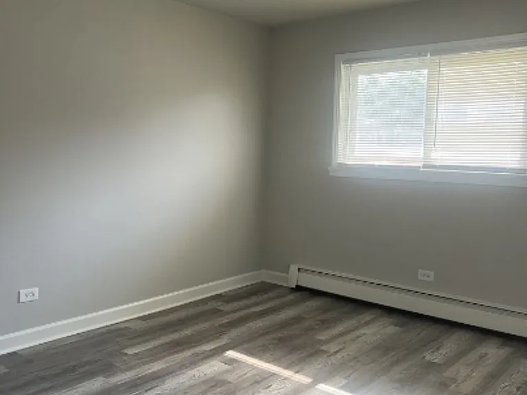 8641 South 82nd Court — Photo 7