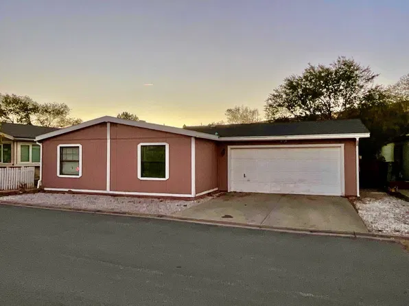 5 Chablis Dr, Reno, NV 89512