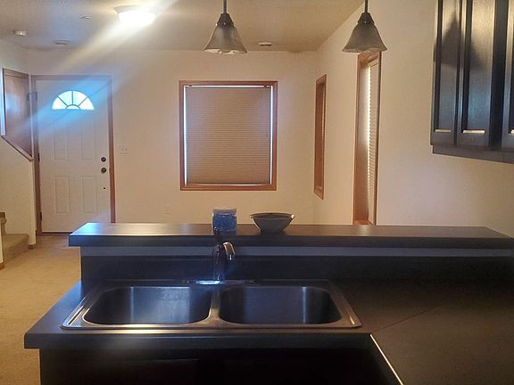4th image of 1001 3rd St SE #1001
