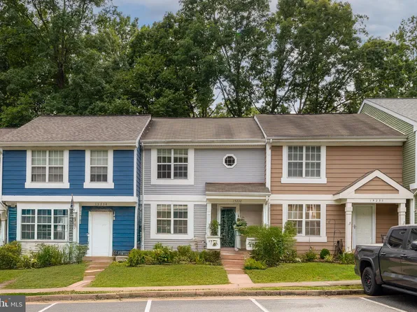15232 Streamside Ct, Dumfries, VA 22025