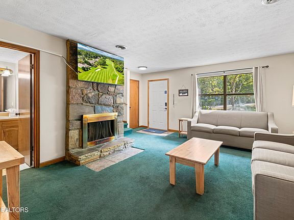 2nd image of 3729 Plaza Way #132