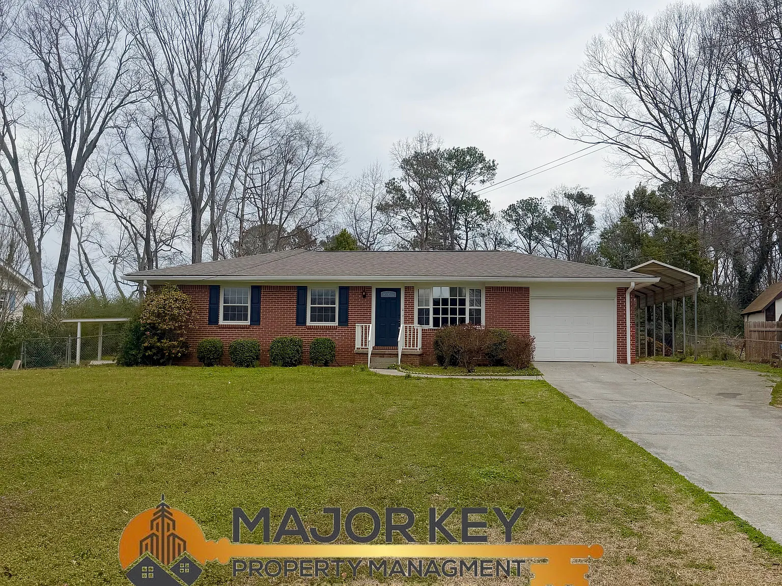 4 bed, 2.0 bath, 1763 sqft, $2,950 — Photo 2