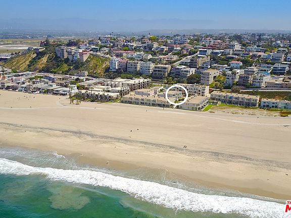 3rd image of 7301 Vista Del Mar Ave #A104
