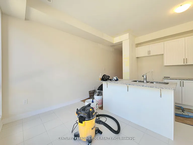 109 Stauffer Cres — Photo 10