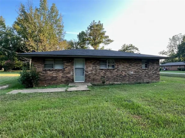 187 Crenshaw Dr, Wetumpka, AL 36092