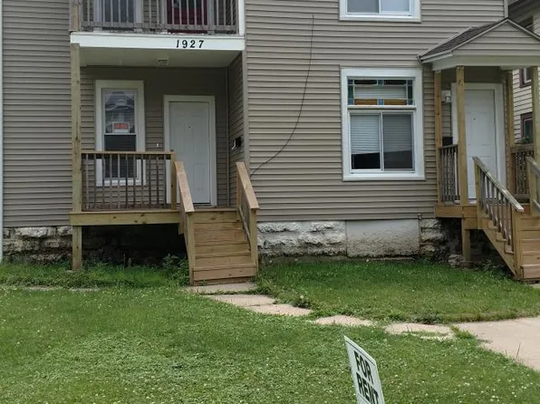 1927 16th Ave #2, Rockford, IL 61104