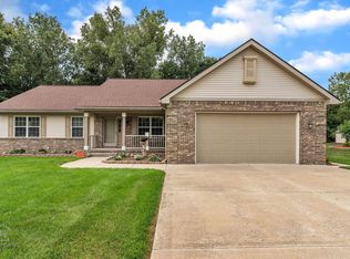 38835 Valley View Dr #21, Romulus, MI 48174