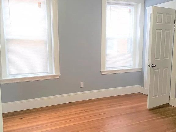 5th image of 64 Charles St #3