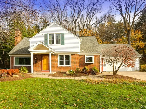 25 Jolls Ln, Orchard Park, NY 14127