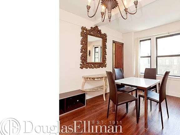 3rd image of 339 E 58th St APT 4G