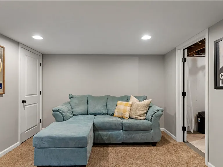 6955 Adaside Dr SE — Photo 18