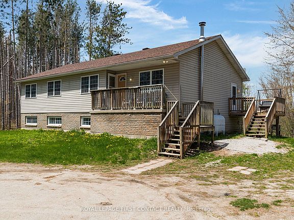 3rd image of 2228 Monck Rd