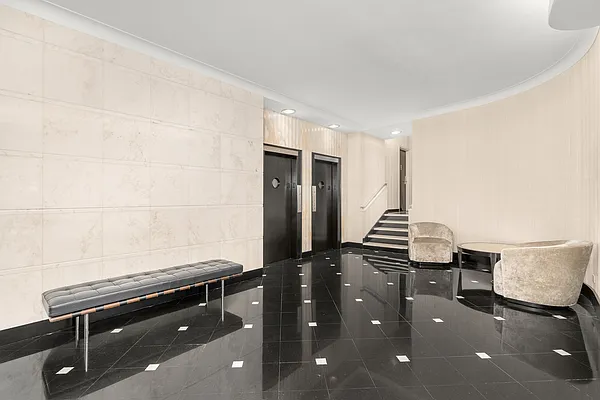 Sold by Corcoran | media 14