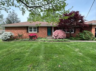 1825 S Prairie Ln, Springfield, MO 65804