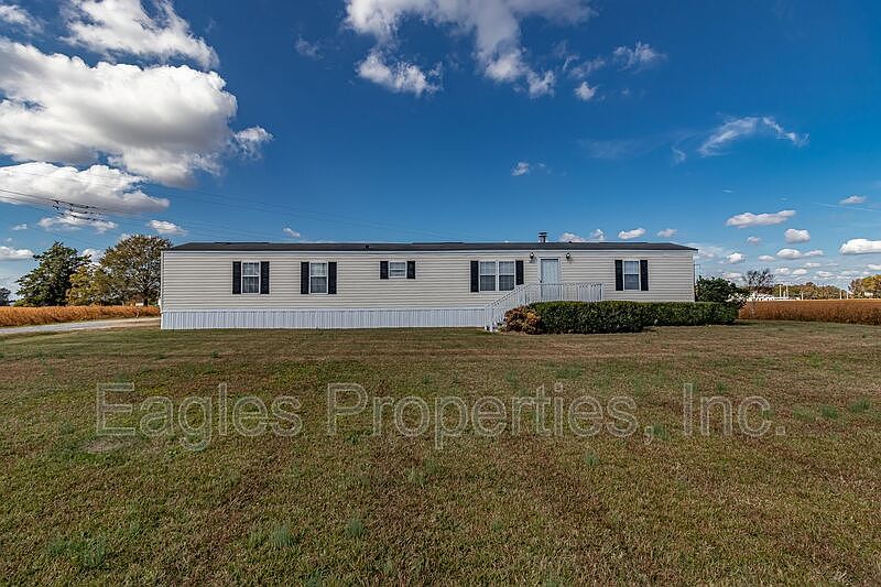 1st image of 240 Ebenezer Church Rd