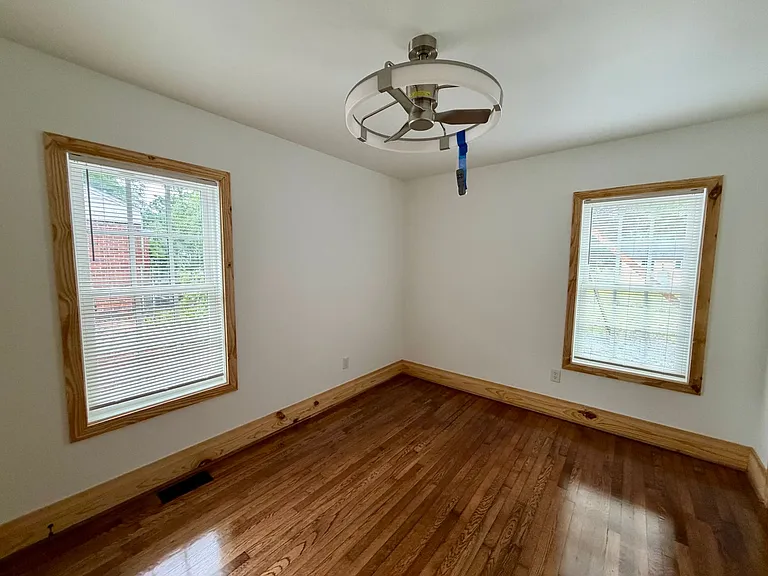 2834 Keats St — Photo 14