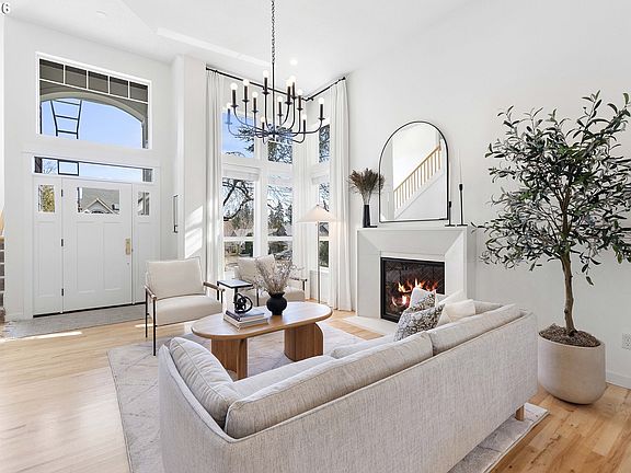 4th image of 7783 SW Laird Pl