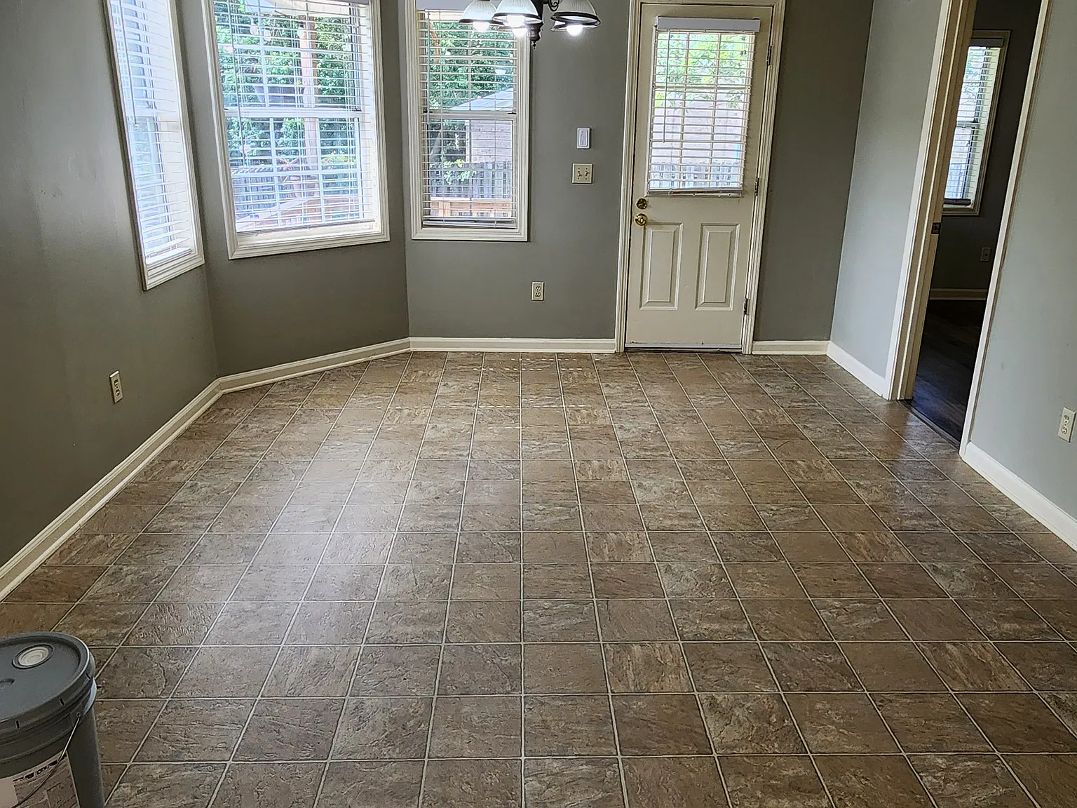 3 bed, 1689 sqft, $1,650 — Photo 4