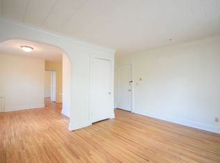 1664 Randolph Ave APT B, Saint Paul, MN 55105