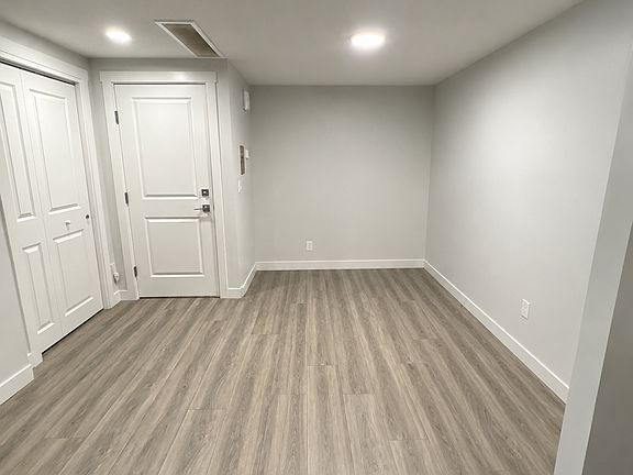 4th image of 17623 49th St NW