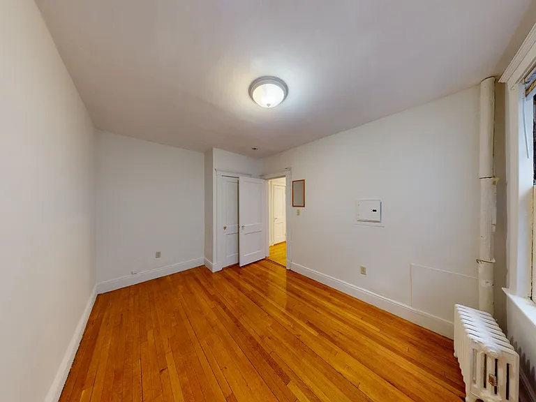 32 Sidlaw Rd #7 — Photo 10