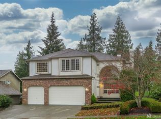 7527 W Country Club Dr, Arlington, WA 98223