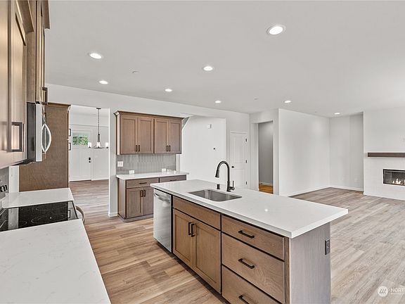 2nd image of 7013 Quinn Court SE