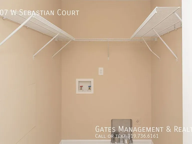 107 W Sebastian Ct — Photo 13