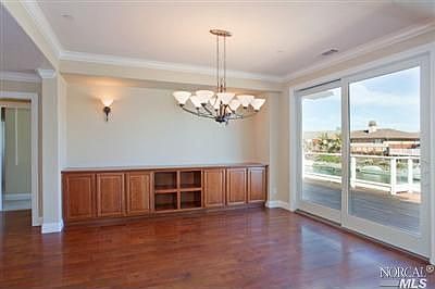 5th image of 220 Trinidad Dr