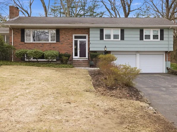 18 Baskin Rd, Lexington, MA 02421