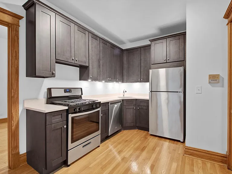 3602 N Hermitage Ave #1 — Photo 4