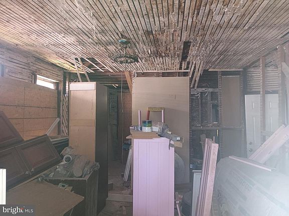 5th image of 3517 Hayward Ave