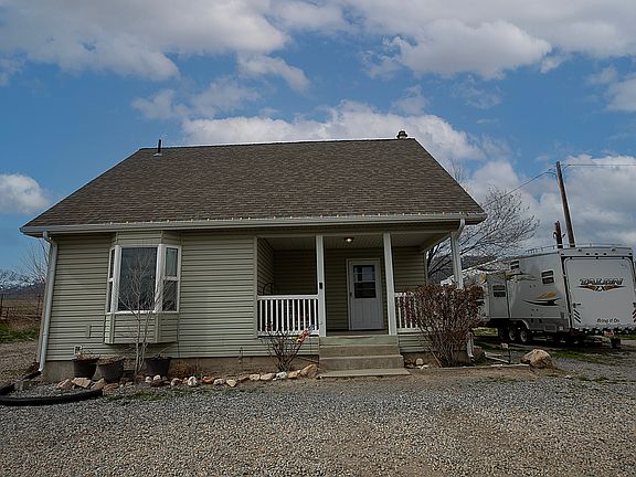 2nd image of 16 Taylor Rd