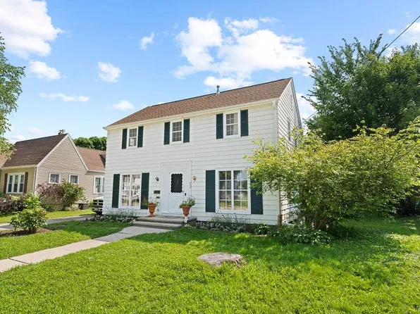 628 Grove St, Neenah, WI 54956