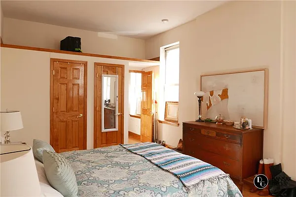 Rented by JK Dansar Corp | media 67