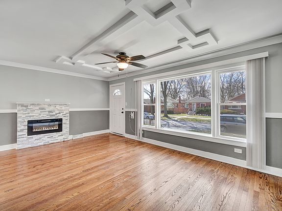 3rd image of 12423 S Normal Ave