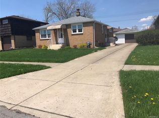 92 Nadine Dr, Cheektowaga, NY 14225