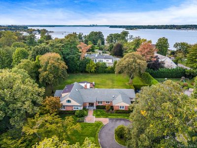 532 E Shore Road, Great Neck, NY, 11024