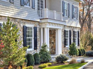 121 Chichester Rd, New Canaan, CT 06840