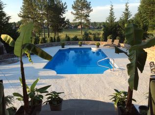 810 W Long Bay Dr, Inman, SC 29349