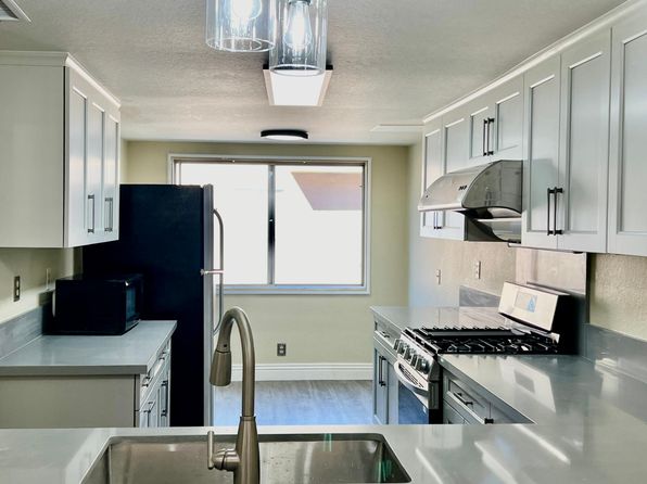2238 Calle Jalapa